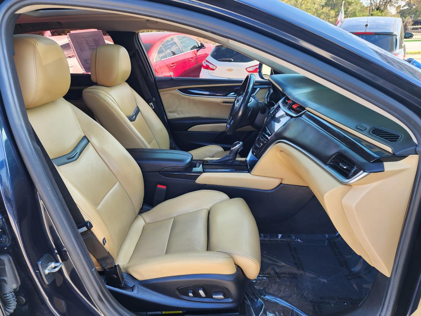 2014 DARK BLUE /BLACK LEATHER Cadillac XTS LUXURY (2G61M5S34E9) , AUTO transmission, located at 2660 S.Garland Avenue, Garland, TX, 75041, (469) 298-3118, 32.885551, -96.655602 - Welcome to DallasAutos4Less, one of the Premier BUY HERE PAY HERE Dealers in the North Dallas Area. We specialize in financing to people with NO CREDIT or BAD CREDIT. We need proof of income, proof of residence, and a ID. Come buy your new car from us today!! This is a Loaded 2014 CADILLAC XTS SE - Photo#21